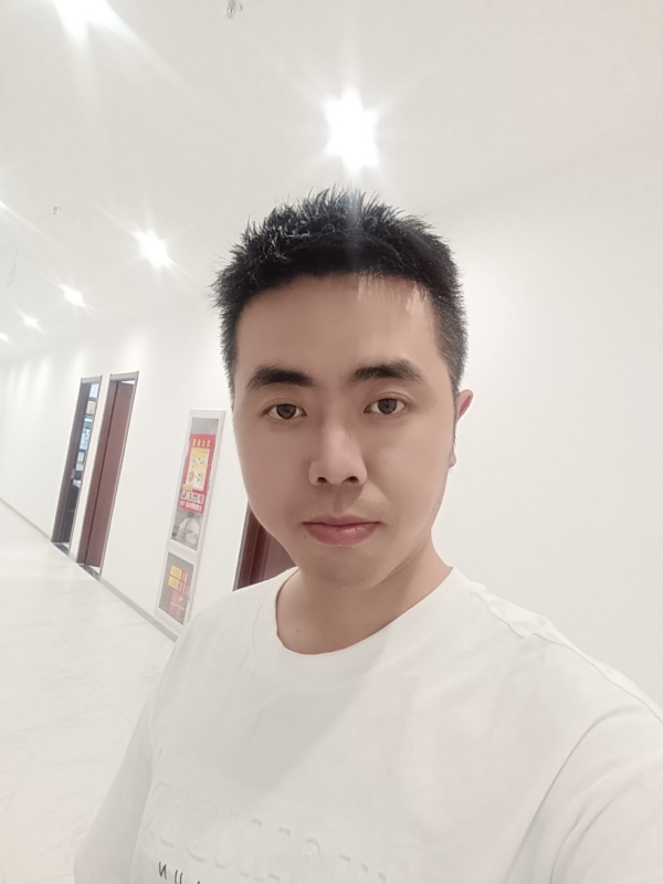 愿得一人心白首不相离的第一张照片--泰州相亲服务中心
