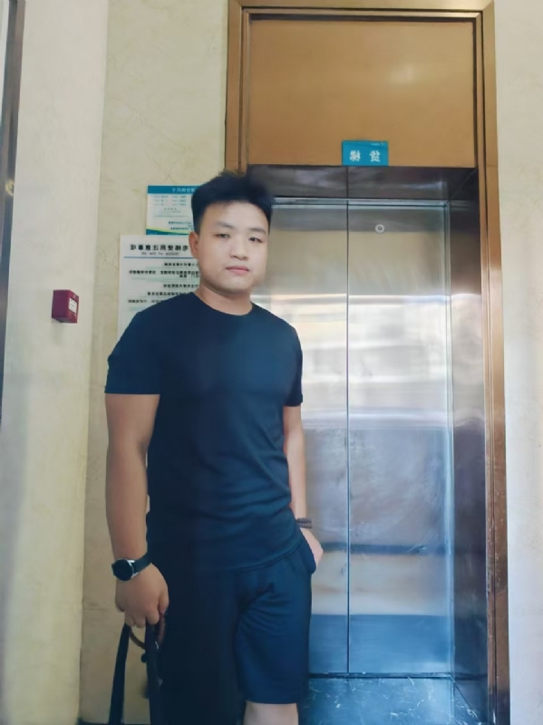 JCY的第一张照片--泰州相亲服务中心