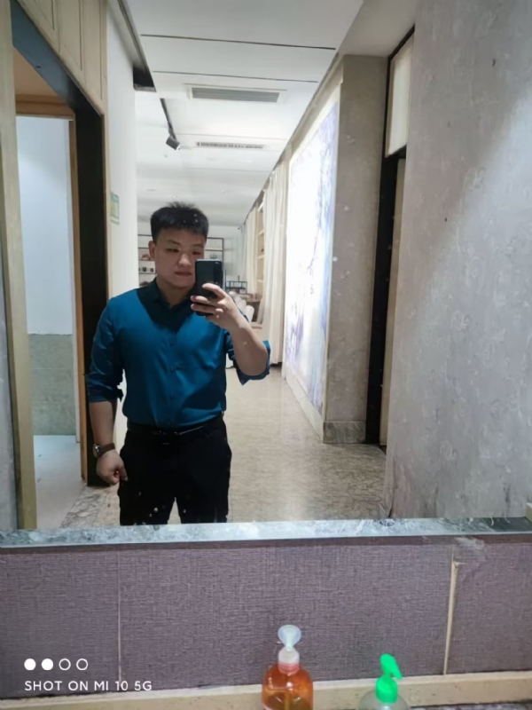 JCY的第二张照片--泰州相亲服务中心