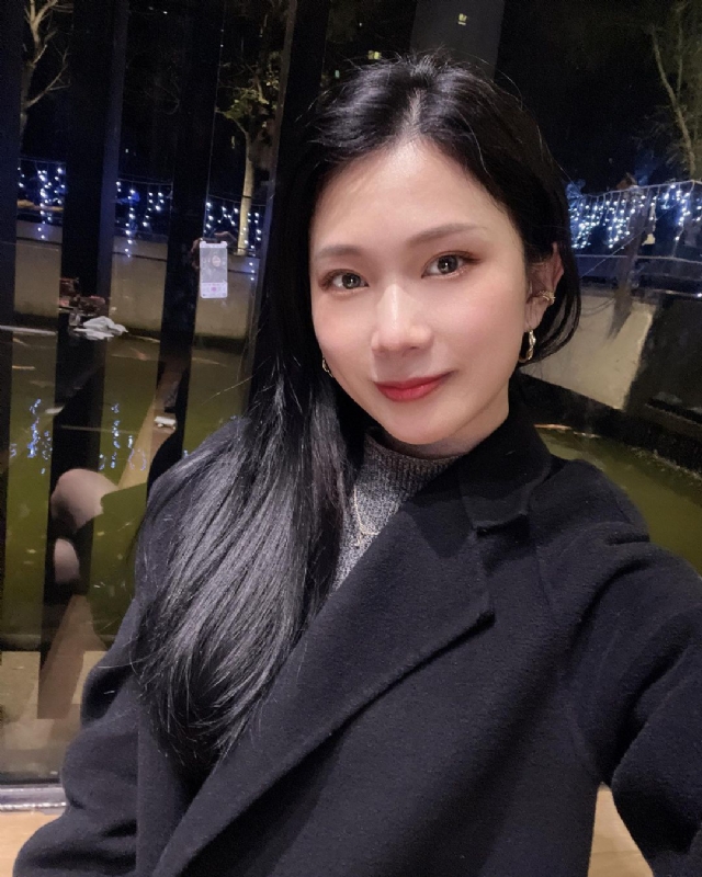 欣欣向荣的第一张照片--泰州相亲服务中心
