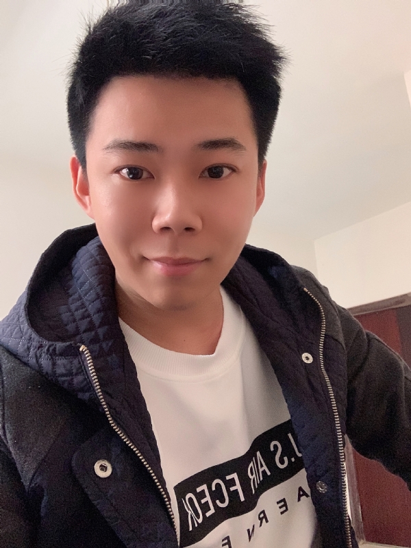 轻言淡语的第三张照片--泰州相亲服务中心