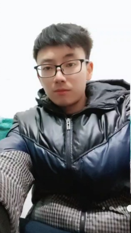 吐泡泡的小鱼的第一张照片--泰州相亲服务中心