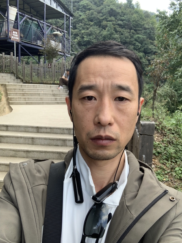 小林的第二张照片--泰州相亲服务中心