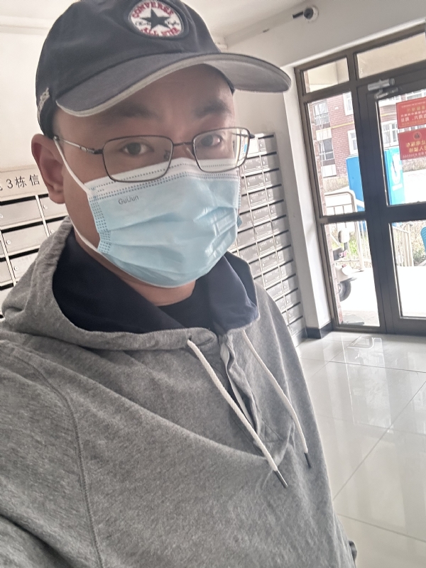 冰的第一张照片--泰州相亲服务中心