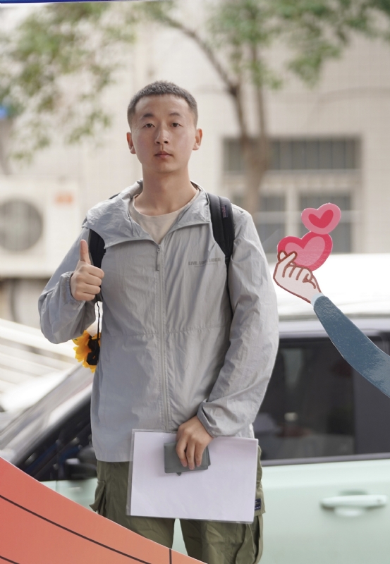 当下的第一张照片--泰州相亲服务中心