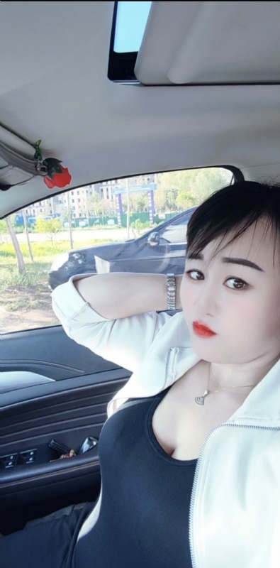 王芳燕的第六张照片--泰州相亲服务中心