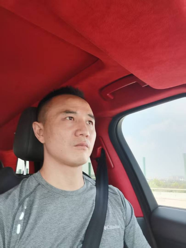想的美的第二张照片--泰州相亲服务中心