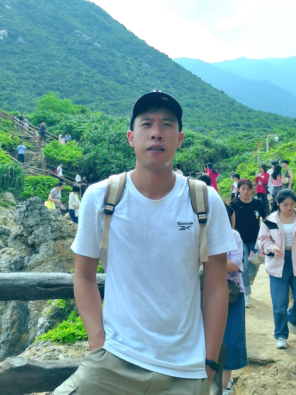吴生的第一张照片--泰州相亲服务中心