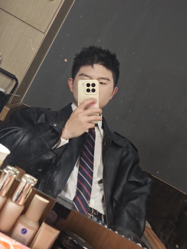 郝天翔的第一张照片--泰州相亲服务中心