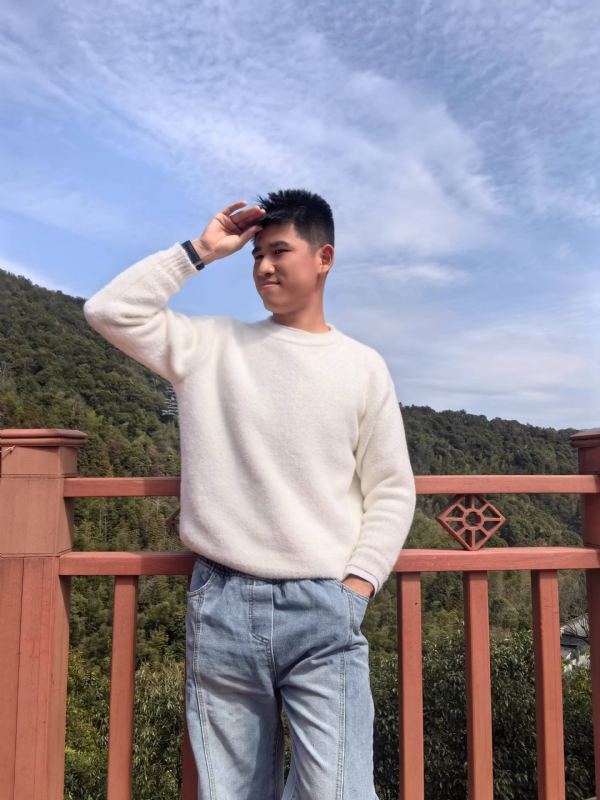 颜SEME的第一张照片--泰州相亲服务中心