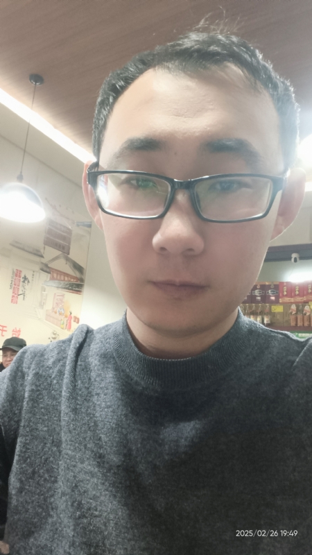 黑黑一笑的第一张照片--泰州相亲服务中心