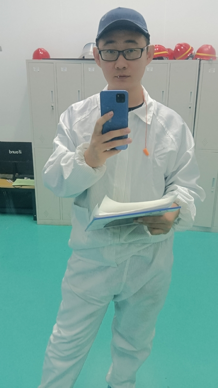 黑黑一笑的第四张照片--泰州相亲服务中心