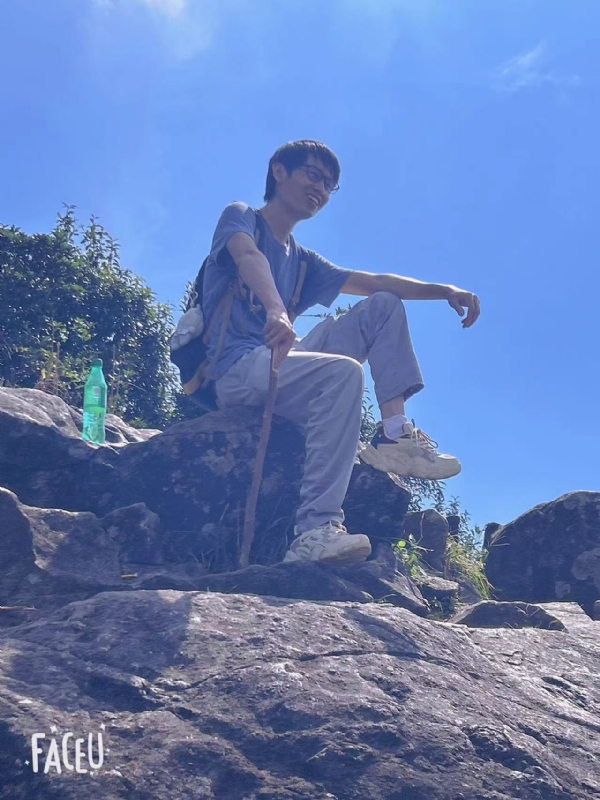 落叶之秋的第一张照片--泰州相亲服务中心