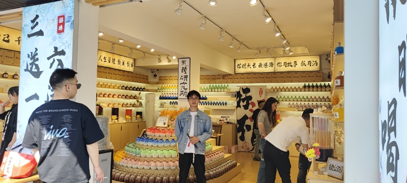 lilili109y的第三张照片--泰州相亲服务中心