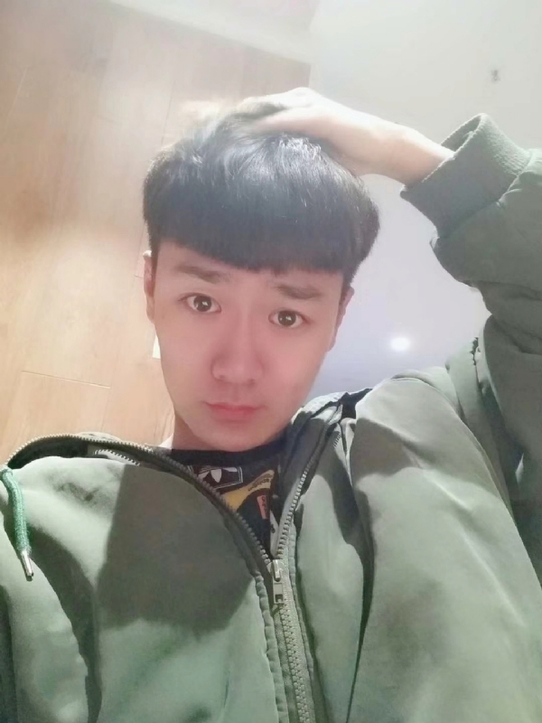 Boom的第一张照片--泰州相亲服务中心