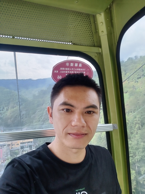 小鱼的第一张照片--泰州相亲服务中心