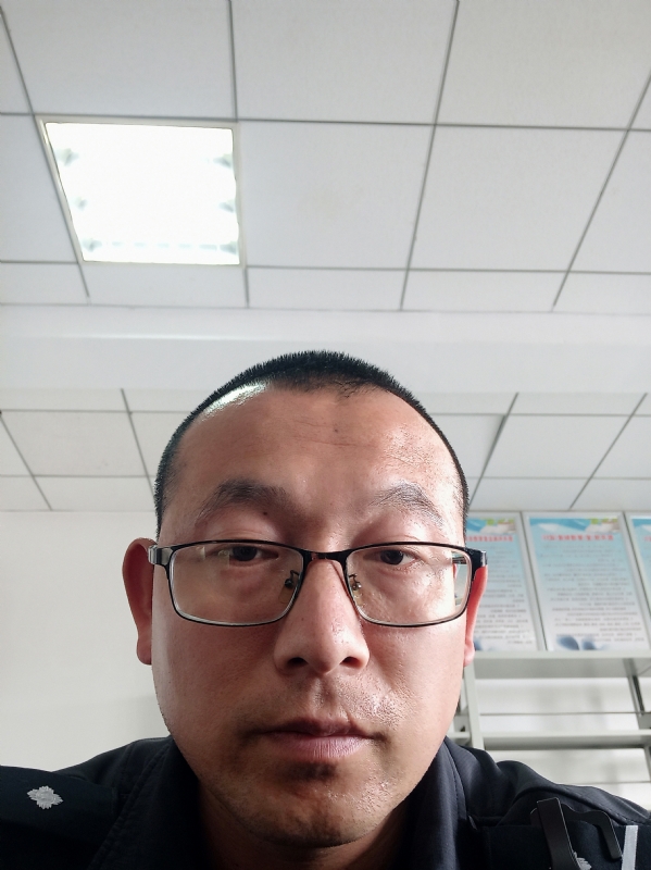 布鲁斯贺的第三张照片--泰州相亲服务中心