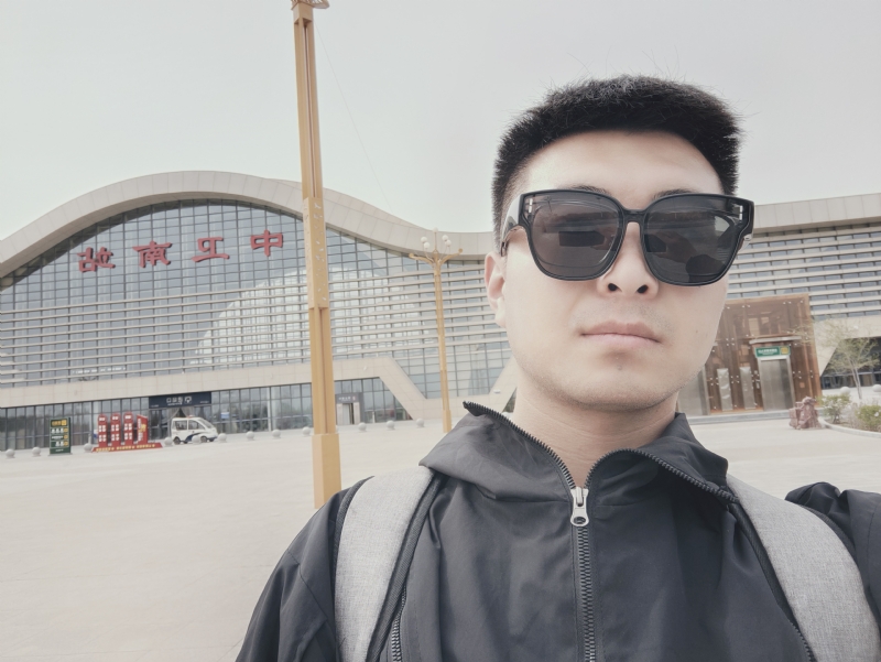 起因的第一张照片--泰州相亲服务中心