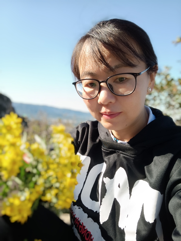 丽丽的第一张照片--泰州相亲服务中心