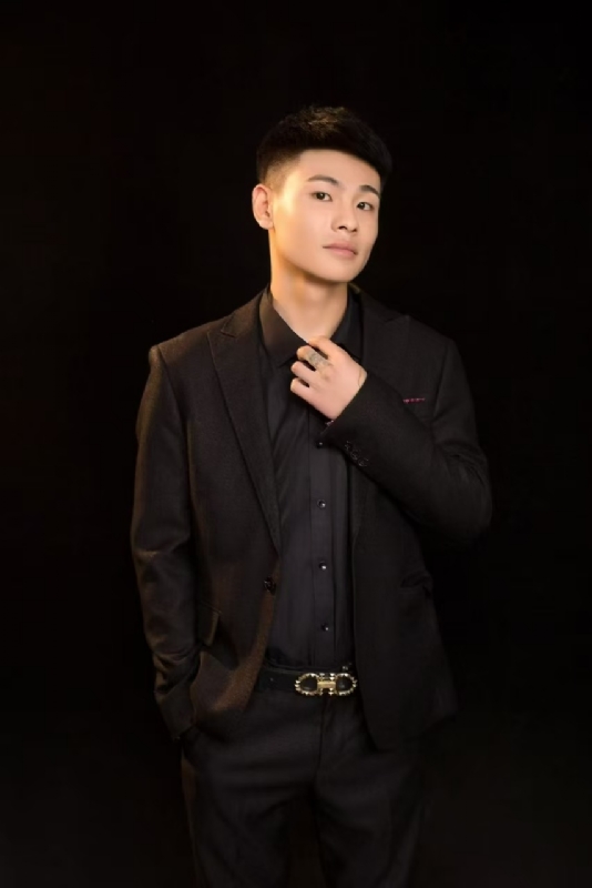 刘小船的第二张照片--泰州相亲服务中心