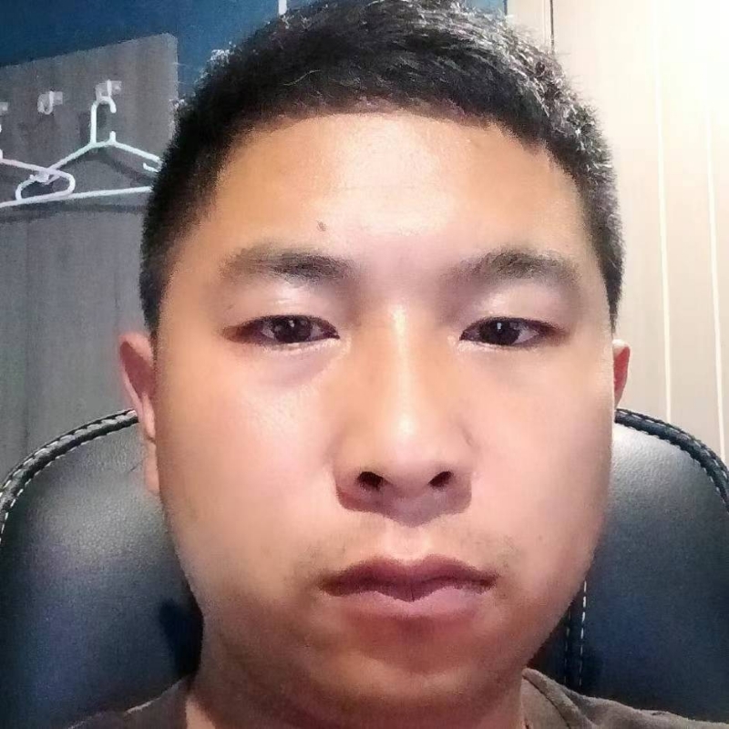 孤独的人的第一张照片--泰州相亲服务中心