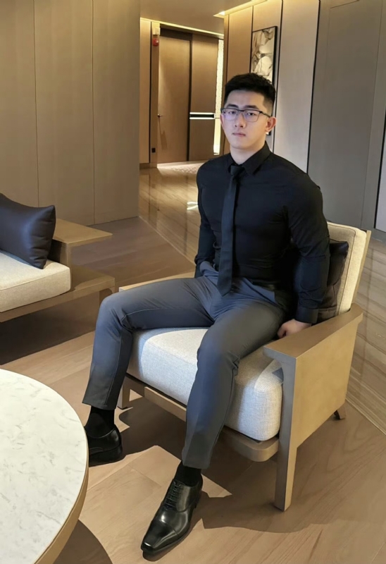 李寒外改英文可家的第一张照片--泰州相亲服务中心