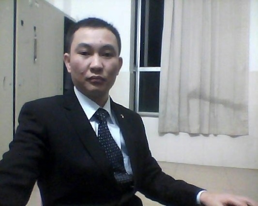 诚恳的大叔的第一张照片--泰州相亲服务中心
