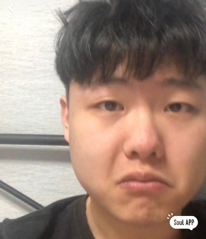 方方正正的第二张照片--泰州相亲服务中心