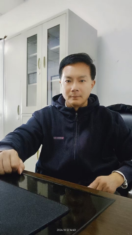 枫叶的第一张照片--泰州相亲服务中心