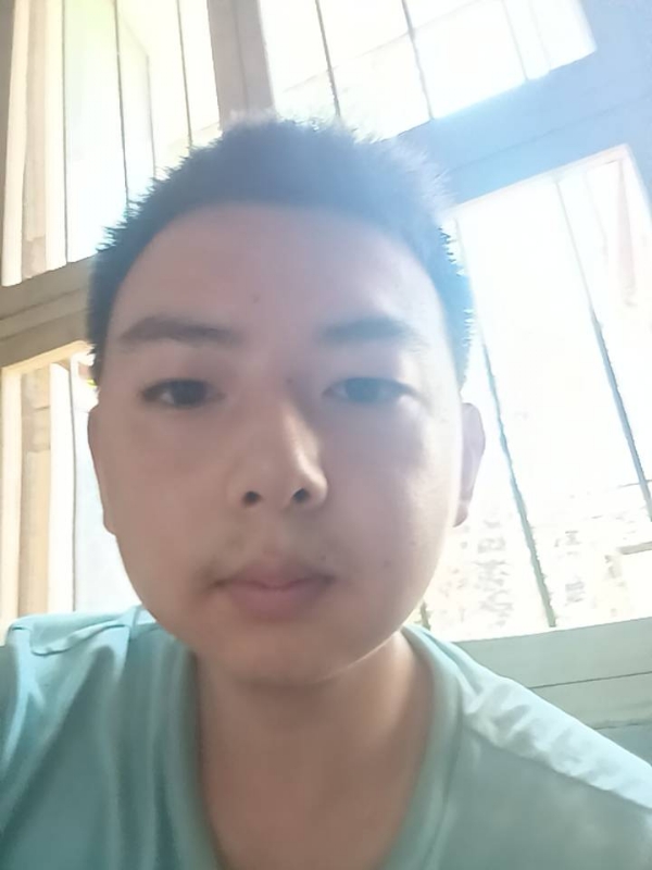 小黄的第一张照片--泰州相亲服务中心