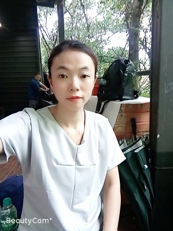 vivi的第一张照片--泰州相亲服务中心