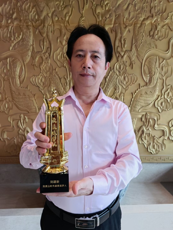 青春有你的第二张照片--泰州相亲服务中心