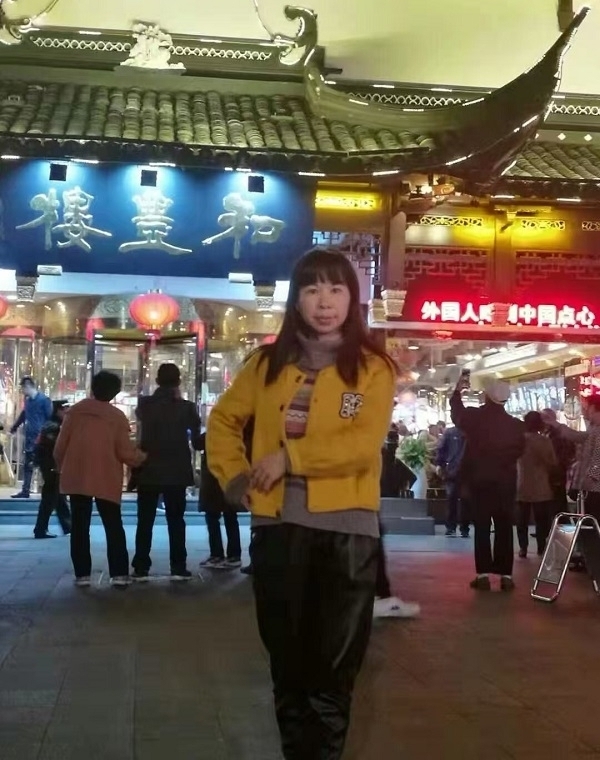 君倩的第三张照片--泰州相亲服务中心
