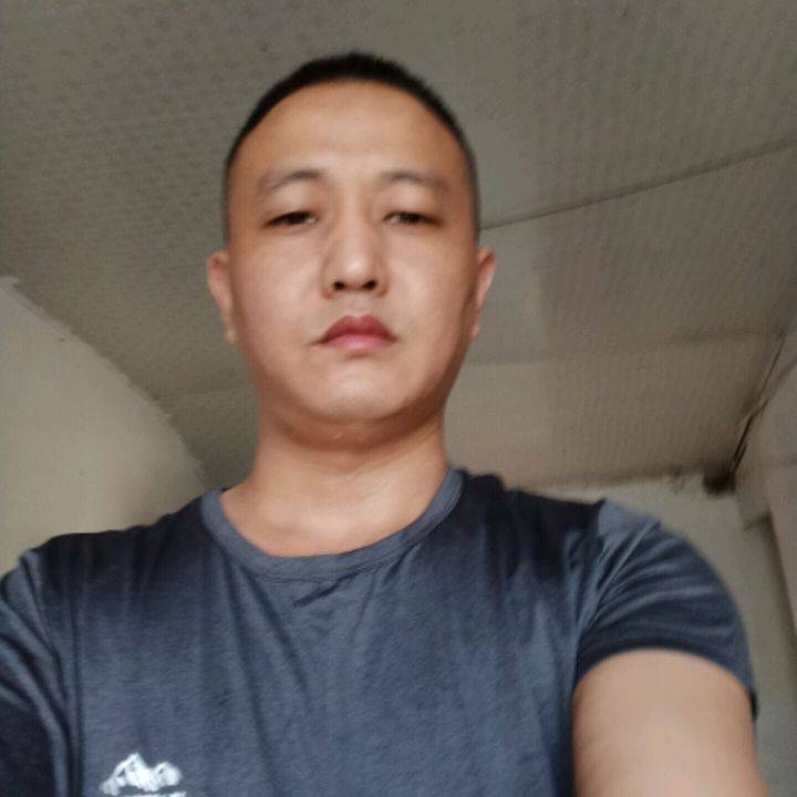 大庆小丁的第一张照片--泰州相亲服务中心