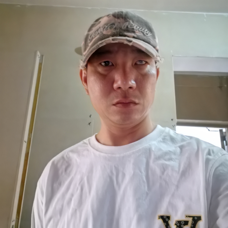 小心做人的第二张照片--泰州相亲服务中心