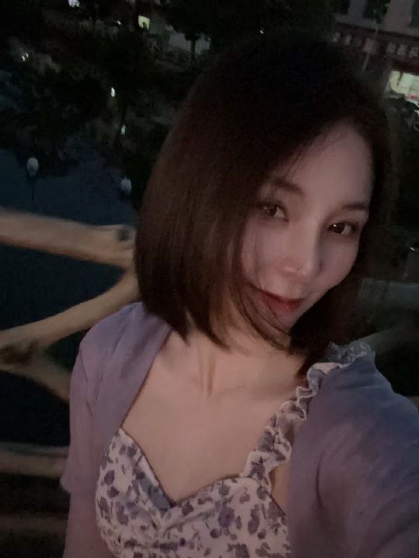 小小的第三张照片--泰州相亲服务中心