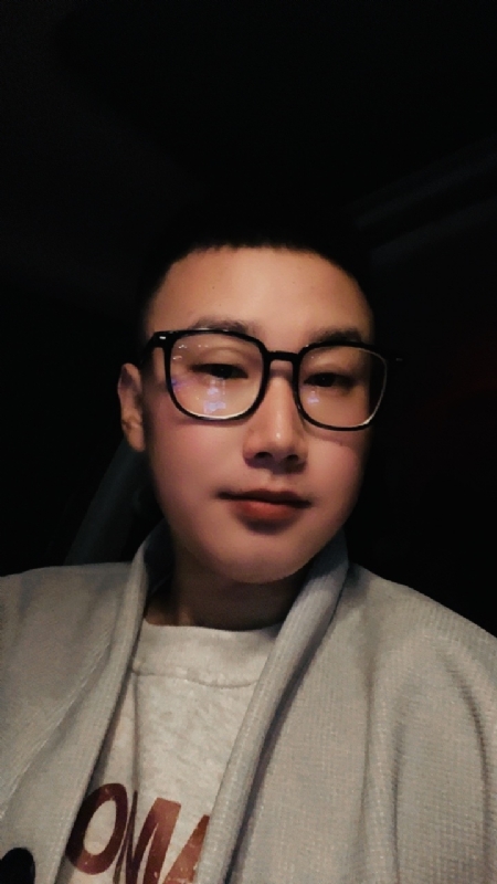 FIyFIy的第一张照片--泰州相亲服务中心