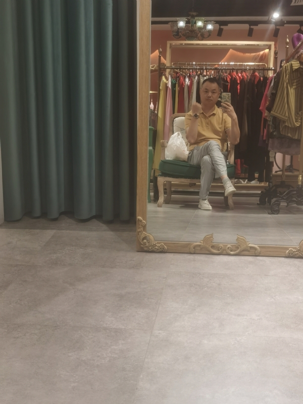 zhaofuwu的第一张照片--泰州相亲服务中心