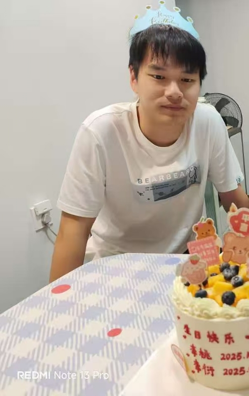 yan的第一张照片--泰州相亲服务中心