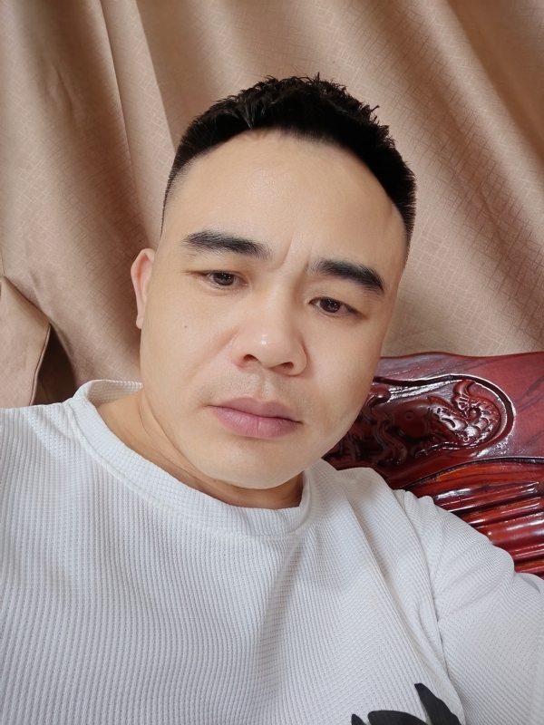 下一站的我的第一张照片--泰州相亲服务中心