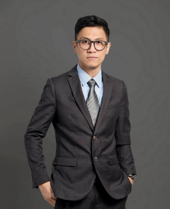 千帆过尽的第一张照片--泰州相亲服务中心