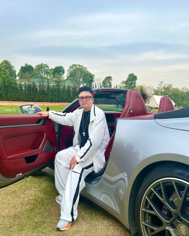 晚风过境的第三张照片--泰州相亲服务中心