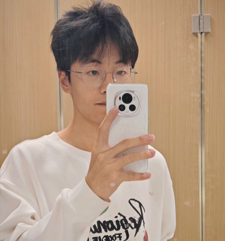 张浩博的第四张照片--泰州相亲服务中心