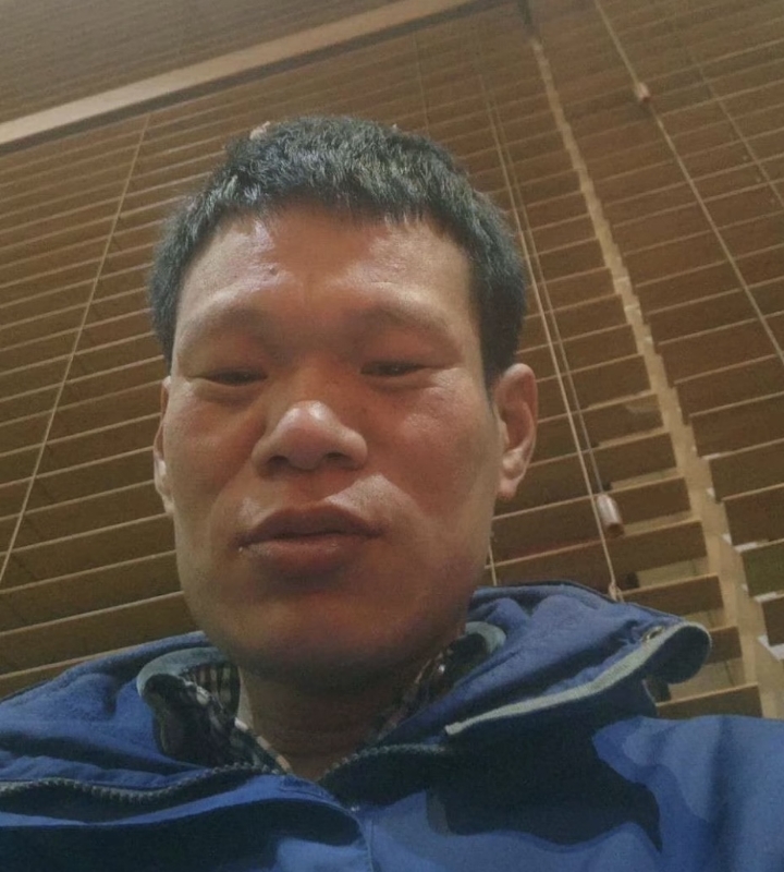 爱你在心口难开的第一张照片--泰州相亲服务中心