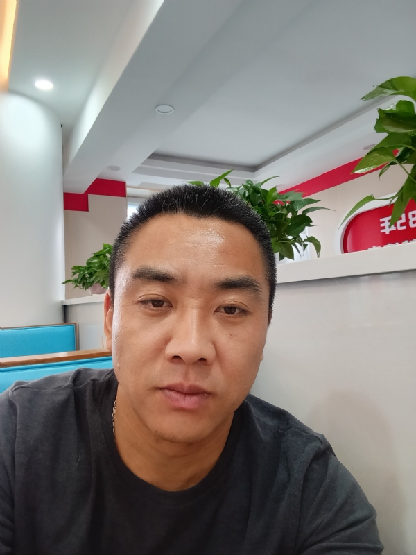 太阳的第三张照片--泰州相亲服务中心