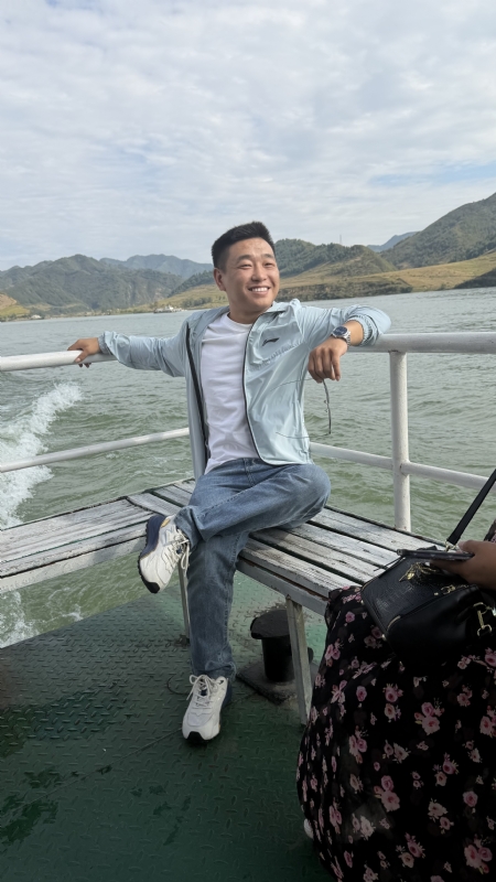 烟花易笑的第三张照片--泰州相亲服务中心