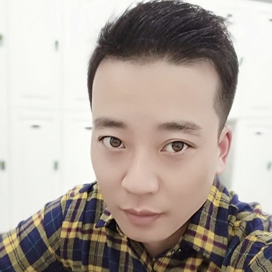 云淡风轻的第一张照片--泰州相亲服务中心