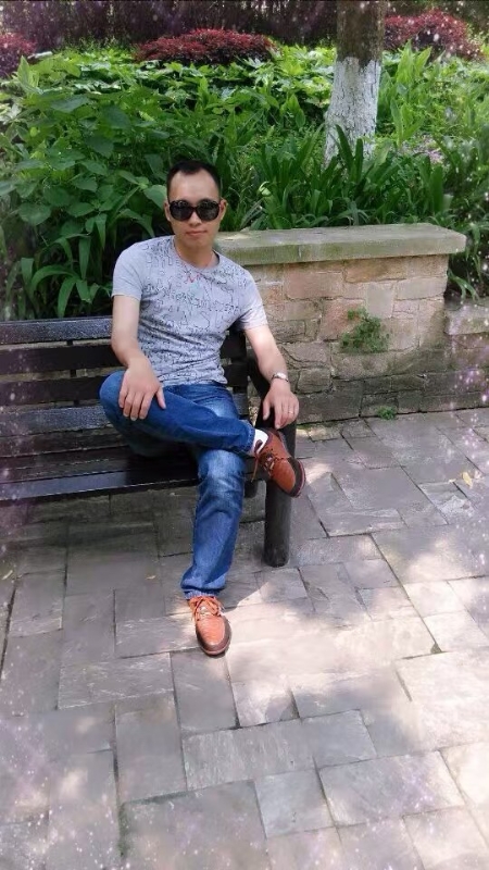 前程似锦的第二张照片--泰州相亲服务中心