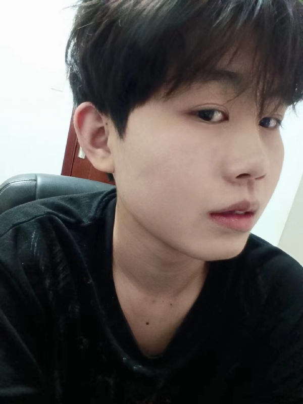 小鱼的第一张照片--泰州相亲服务中心