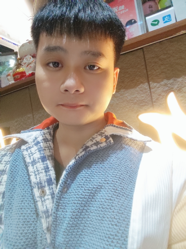 侯侯的第一张照片--泰州相亲服务中心